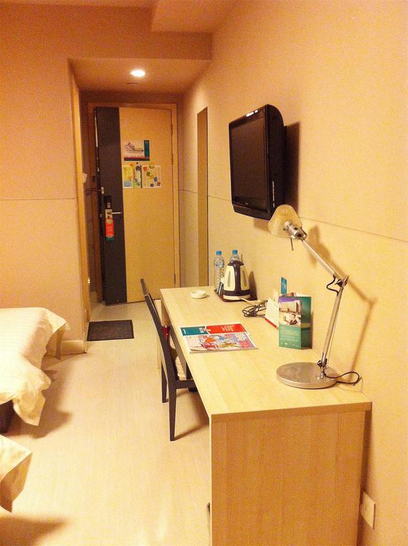 Jinjiang Inn - Shanghai Xinsong Road Δωμάτιο φωτογραφία